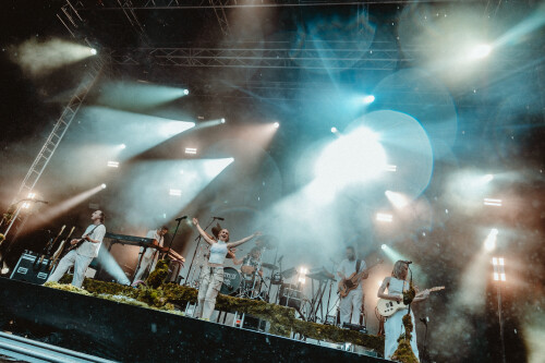 14.PommelienThijs socials 1331a7331f2aac2109