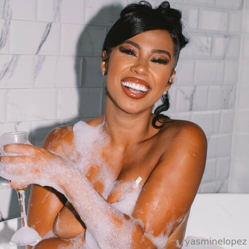 1440x1440 5b18799f916485582677d6167a214e46