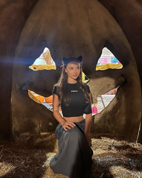 1440x1799 2eed3bcba7a0452ac2e4521a0538d326