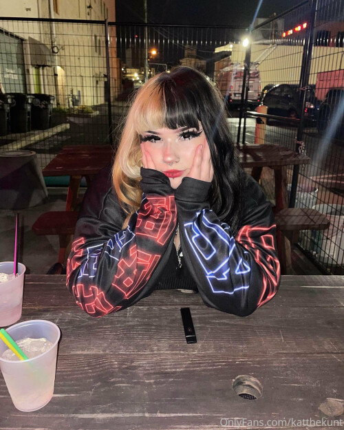 1440x1800 f009f8bd1f9893885bd7118973028fce