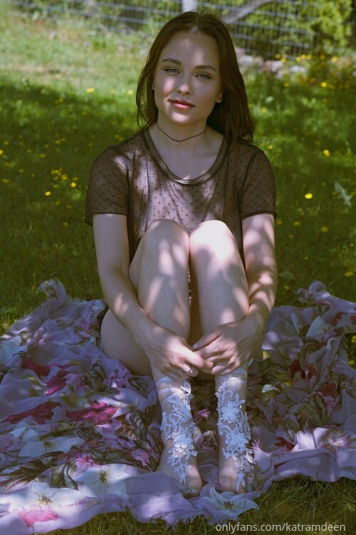 1440x2160 8ae307dabf4fad162055c83c4289ec377fceca2c28f7e269