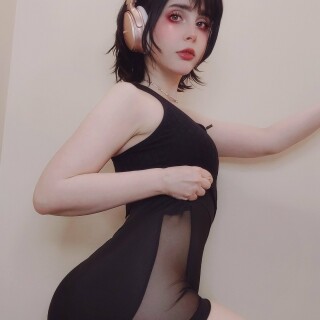 1440x2560_8ca9607771702621269dc2b55410383b