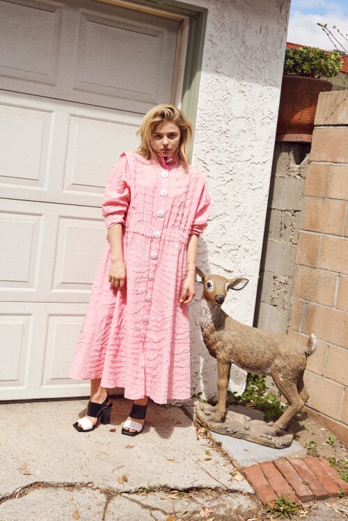 1461840108633 chloe moretz instyle uk june 2016 2.jpg.a8e5e291b7f424e953c4a5694cf4a55b17738e74fac054