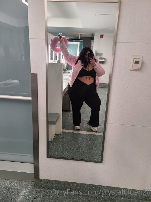 1477 crystalblue420 014777a4c83eec40befb4