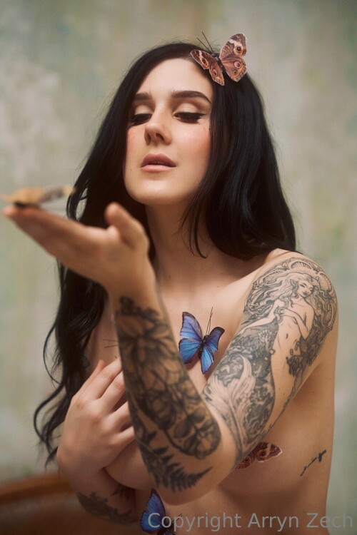 1480x2219 b300b1ebd7bd23d097053e85955c05ad