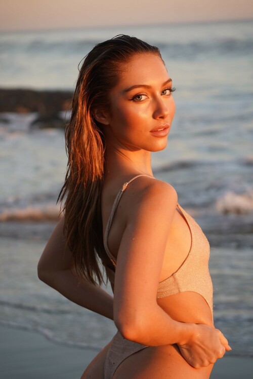 1498546049073377280 FMvnsAAUUAIzwk1