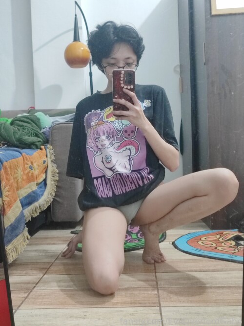 15 i feel like i got a lil chonky cos ive been eating take out the7cb8a3bbb076398e