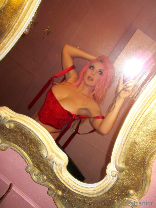 1500x2000 e7b5fd4b380e27c765d989ed2dd2011e3c81f9aaece3aa54