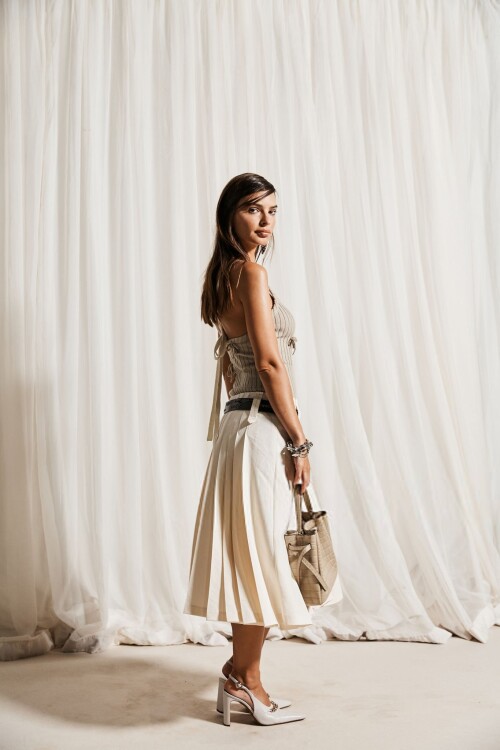 15166 8a23ff9f64b4c5703