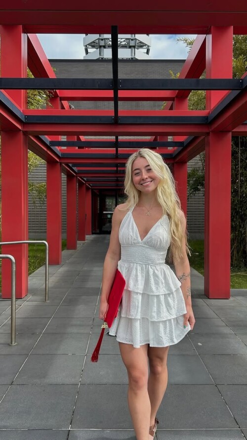 152118fafb980463487f1c