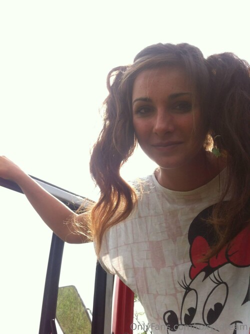 1530x2048 4507c3592fc9ba3d418fb4b247a10532 Copy1affb2d210fb74fe