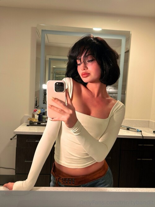 1534x2048 e923297d5d33367f2657861a22410e4a1a5356f87ed2d09e