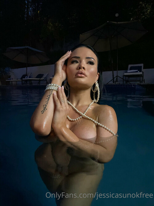 1536x2048 04a48a2bece8aa7b81d56b9045ce5043