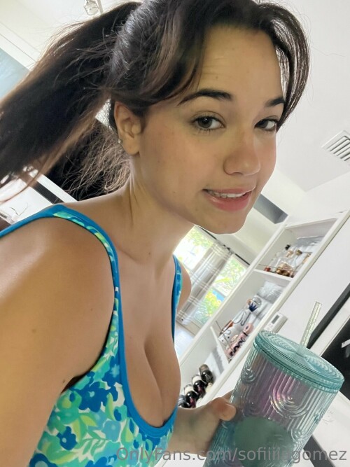 1536x2048 077c0623b6bee7243a19b96716c96559