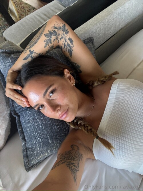 1536x2048 0905d5112643e77cd010d3a5eb044727fee9a6b8d68b5be2