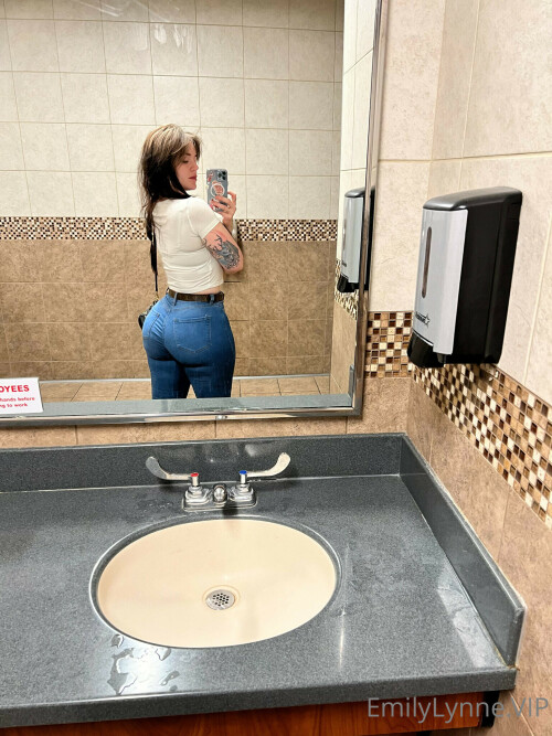 1536x2048 0ccc8479e68b154590856704ca88717d