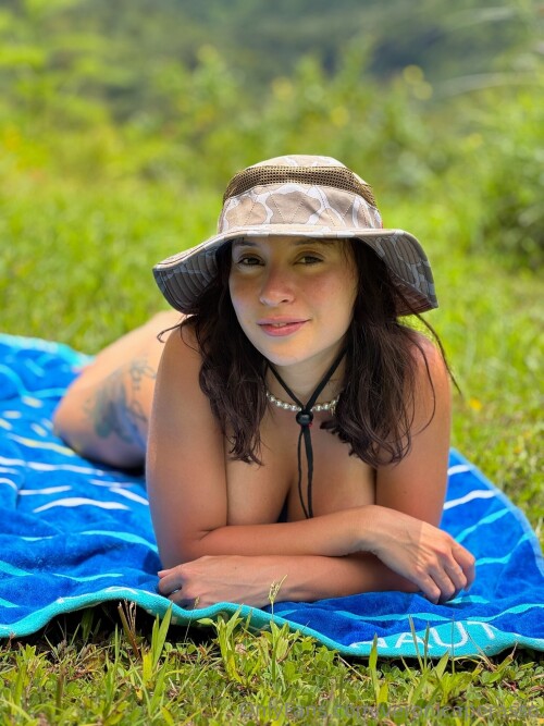 1536x2048 0f3f7125466f7e633e2a418dc2f8c0785c0a65f7c252fb07