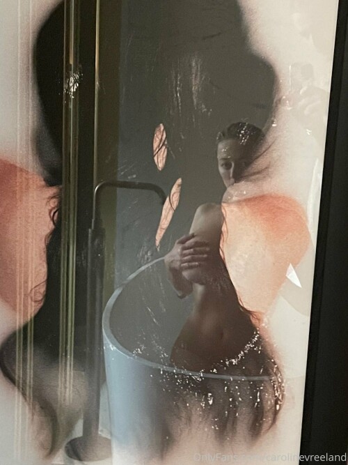 1536x2048 10bf61d98f5b283f418519a820abc35e