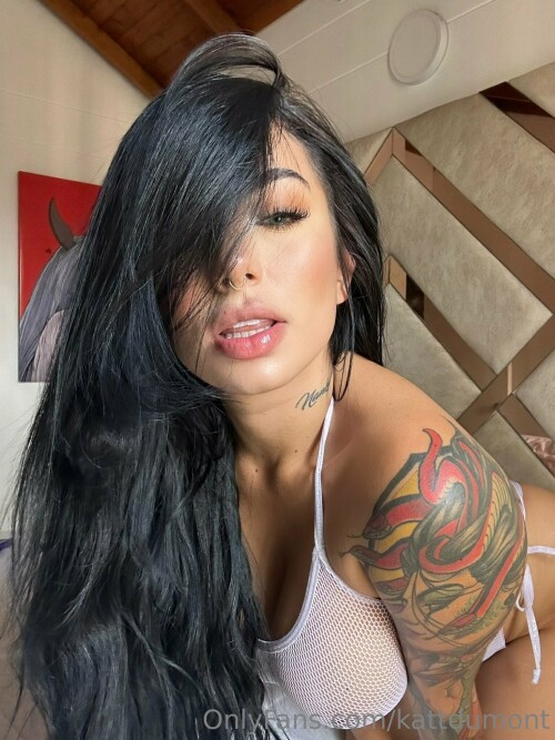 1536x2048 28abcd2fae6ac0d62ba1594258ee9fc4