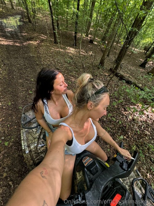 1536x2048 34e152a82ab140cc7224270f22f4ff10eff8c7dff14fe30d