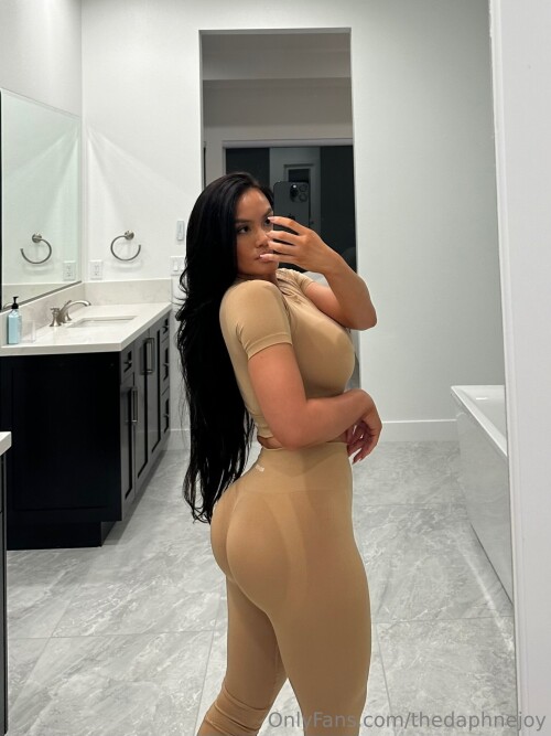 1536x2048 38e2913152b23549081f34c1f46a9c63100eb06a3fb09593