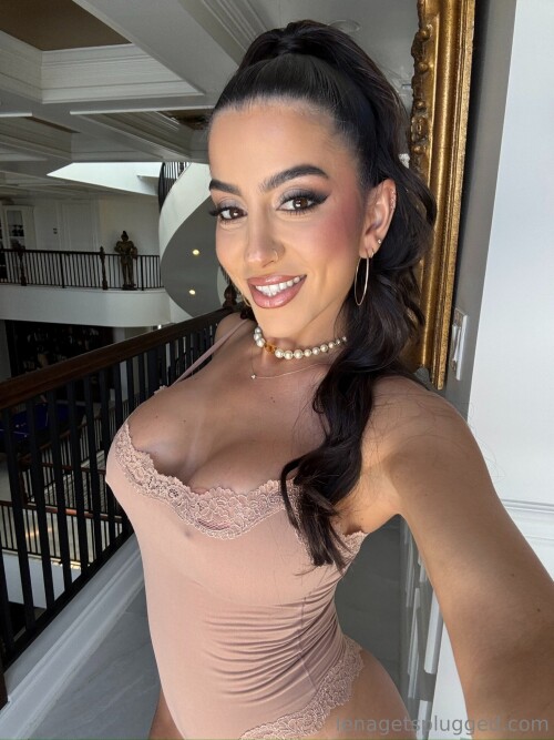 1536x2048 3fb7fe466c42e04c0398e4b9f976ebabec290f645c4656b6