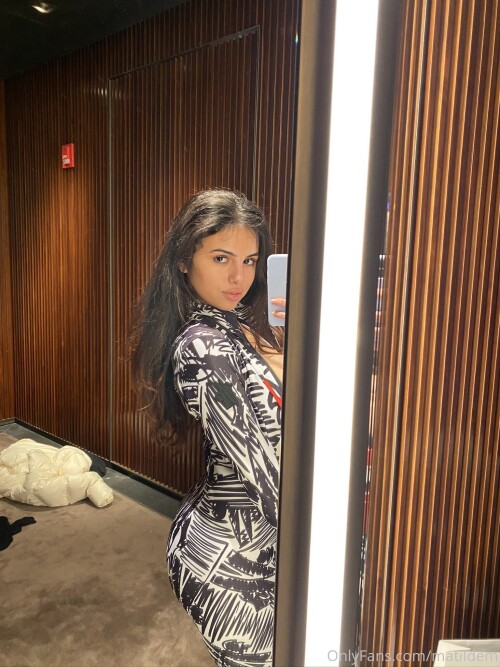 1536x2048_aac1289bf19a73072310563e7335459f.jpeg