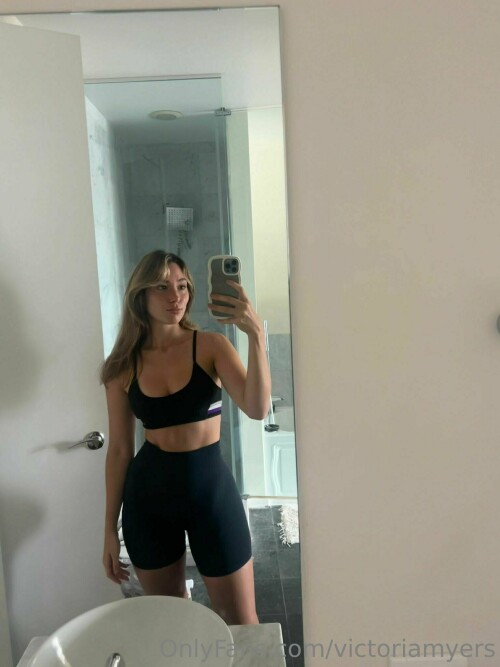 1536x2048 c2faa98dbcdadea86295ac8550b3f33662172e7e1a6473f7