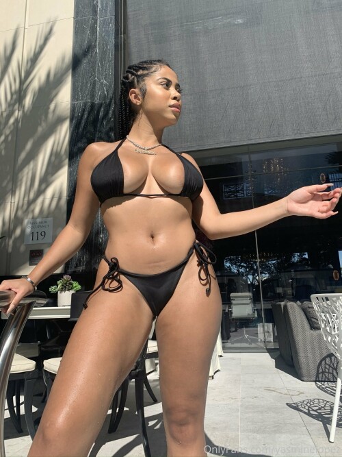 1536x2048 c9b5511eddf8e1037711d9d7c61b5ed3