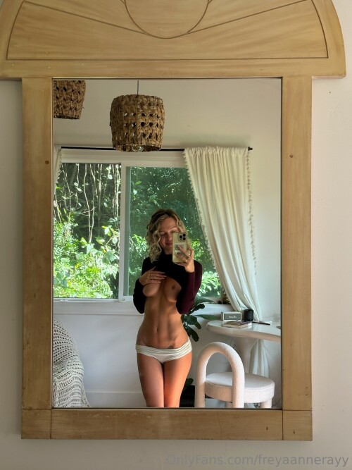 1536x2048 cd1776ad4e534d90183e7478bdad0183a7be48939b551ffe