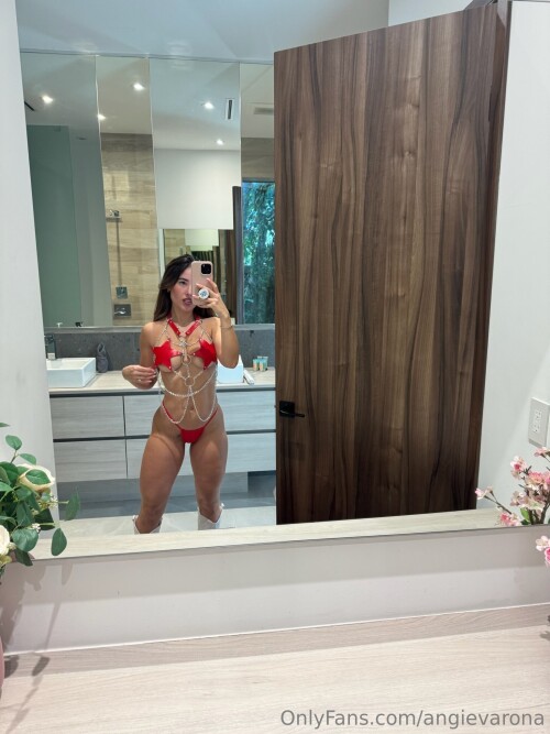 1536x2048 d2444bcec4da92934247d6149142f341783dd1bf03c4dbf8