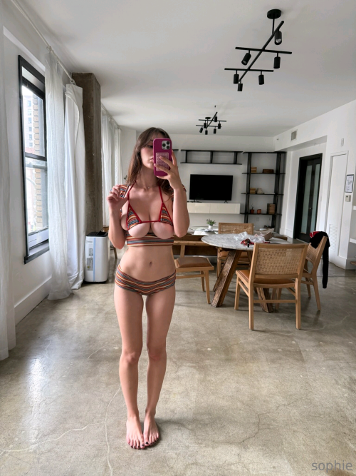 1536x2048_d478135224f6daa9f50f2af5cef9c7f79689ce97ad0fcdfe