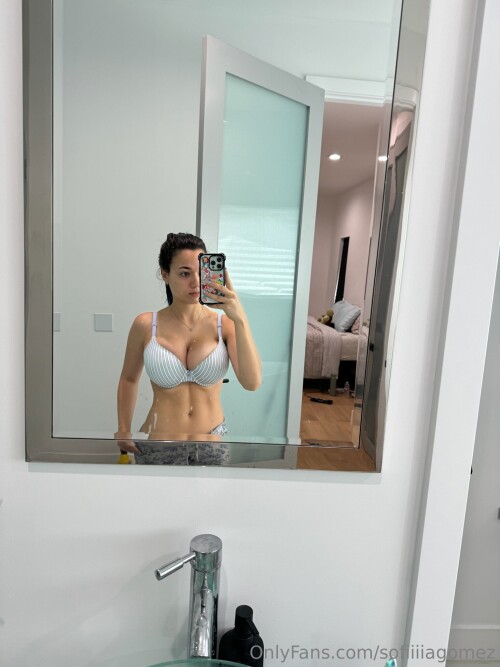 1536x2048 d51ca7943445df449224016f70e33ffec3e797c5e7fc96cd