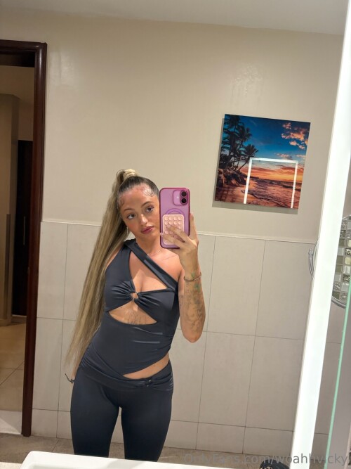 1536x2048 d9e51ecbbf6d0e4596e25d81e1dda679ff244a56562d217f