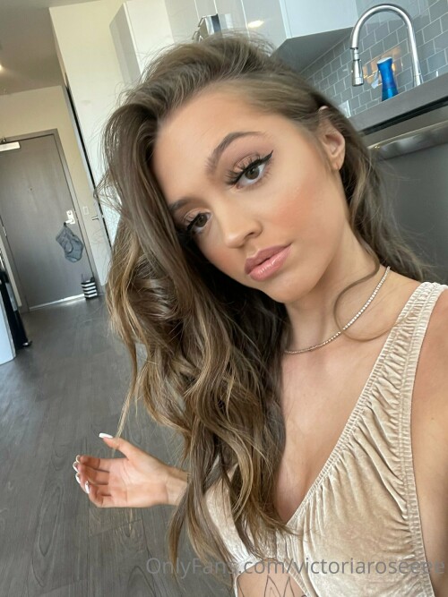 1536x2048 fbb468bcbf845bb65be2a3b1ddb222ee