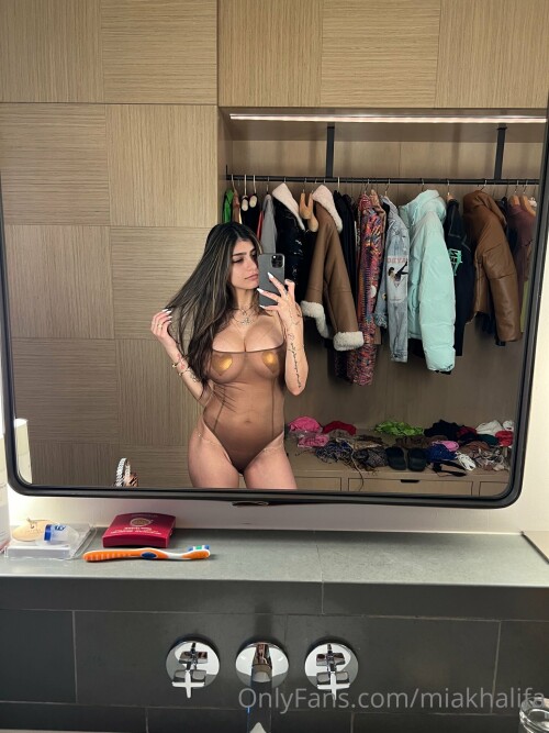 1536x2049 237763095636c07632408b19fc