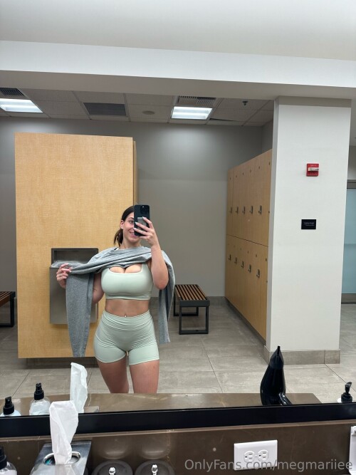 1536x2049 4b4c77bdf0a2301099770a5a2b65dbd134b80ed00c8bd1b4