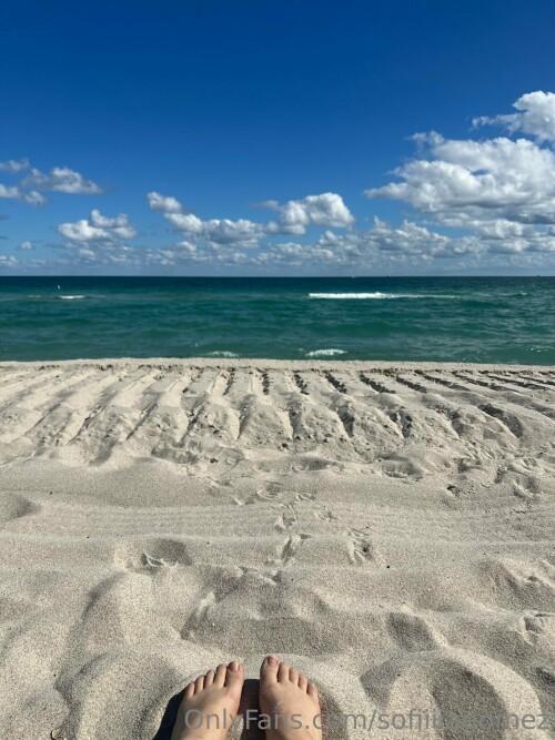 1536x2049 ab9428514668bca4f2bbeaaf0bd751ae