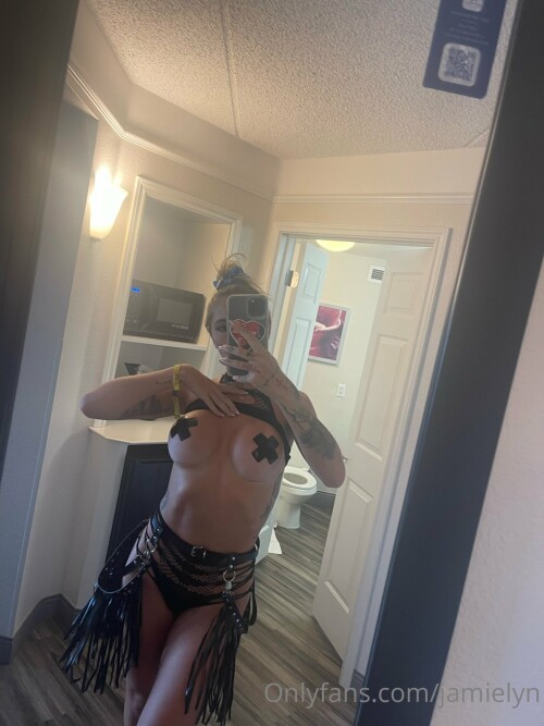 1536x2049 b7ca6b1399c41a8c83c5a3aee246ab75