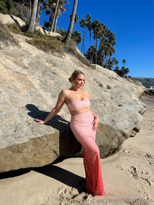 1536x2049 ba9b4b3110996fa253b047dcb3c703e6586f651654cd107c