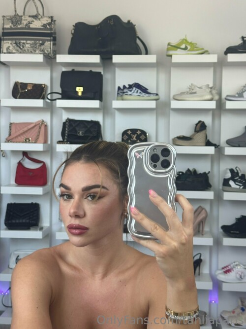 1536x2049 f0b71c63404c474e72ab1a462806b8db