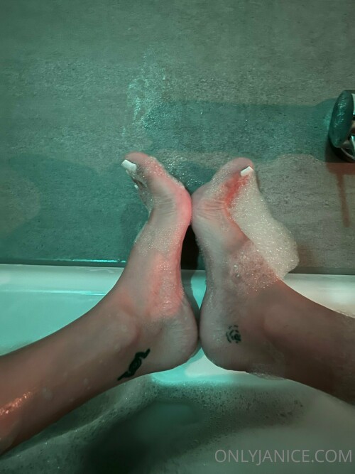 1536x2049 f865269e8f218007448e29ba53f2b1d0