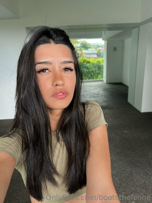 1536x2049 ff3dd280cde51a563641aa9a3fa66265