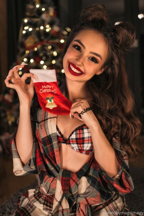 1536x2304 b9d509f1072f13372b0c32391483a354