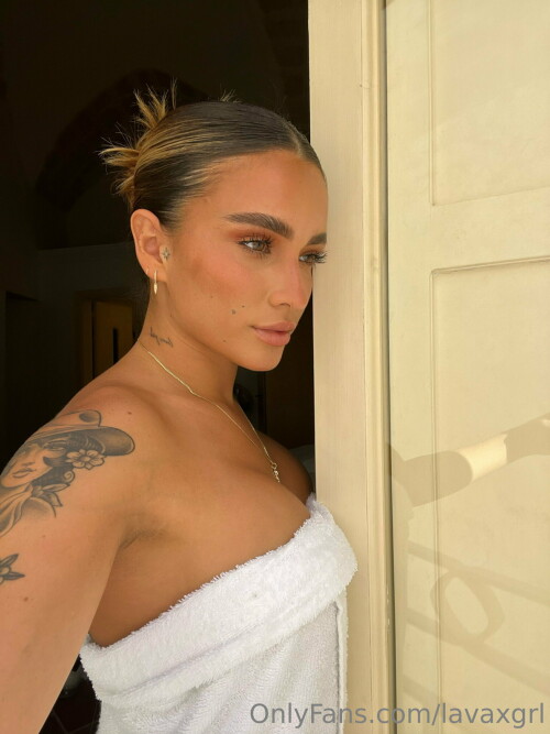 1537x2049 d337bba42db6e5b2b9dfa43b8a7a9ae20207c812a2ee5b36