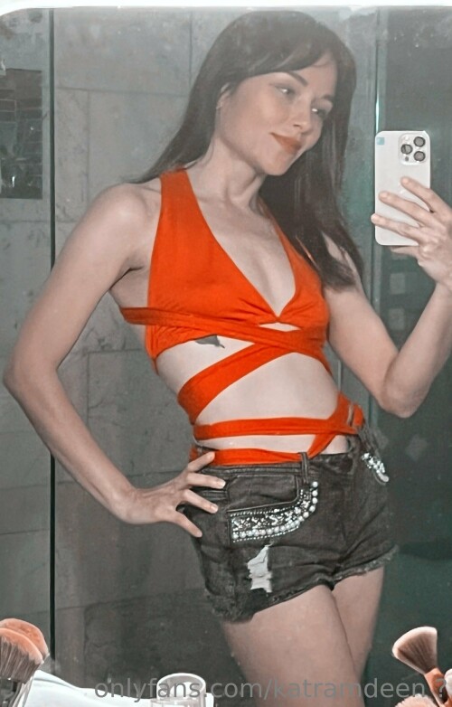 1565x2449 ed657c25a635464c2e9eba5b476ae7ca