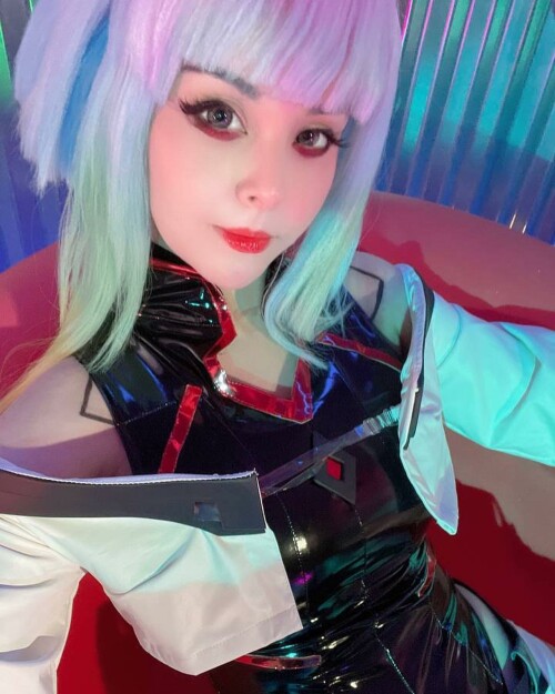 15725A18 B9E4 4632 8ADF C4478E90DE56