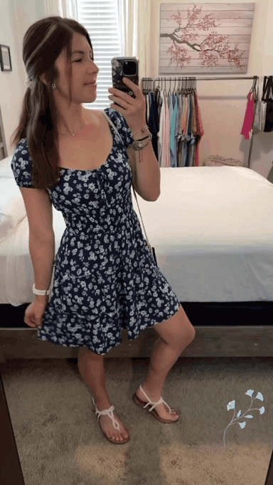 15804oe-Cute-dress2f82aa49a1d8585d.gif