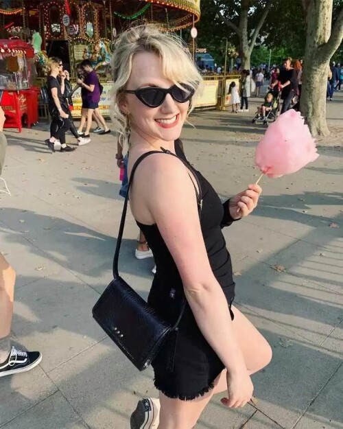 1590066174 223 65 Sexy Pictures Of Evanna Lynch Will Leave You Stunned8e632bcc67da4902