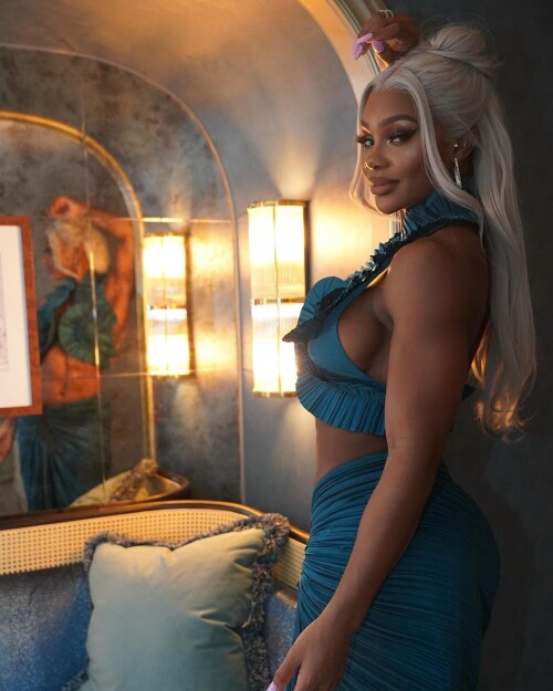 15948160858e03ade5dd7d1a0